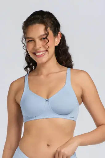 Amante Magic Shaper Non-padded & Non-wired Bra - Skyway